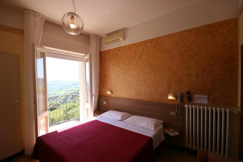 Albergo Centopini Gemmano Δωμάτιο φωτογραφία