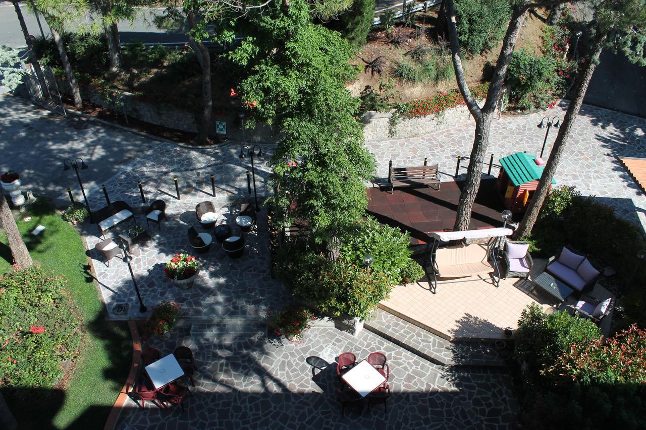 Albergo Centopini Gemmano Εξωτερικό φωτογραφία