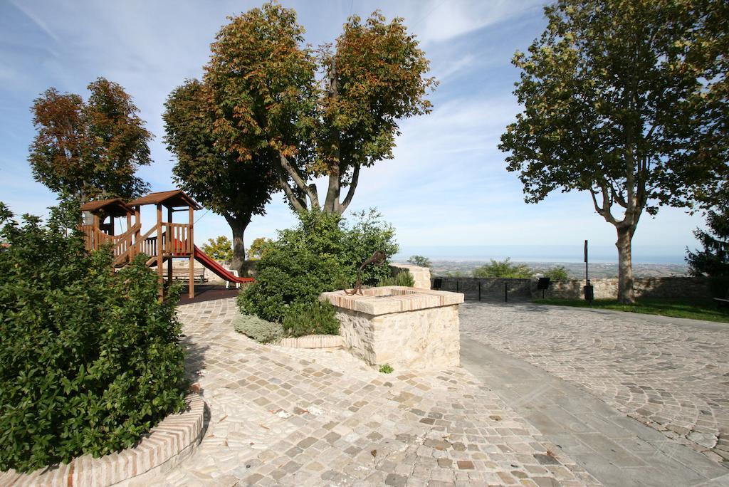 Albergo Centopini Gemmano Εξωτερικό φωτογραφία